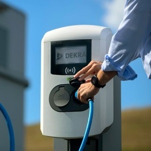 DEKRA Collaborates with California Energy Commission for Testing and Certification Services of Electric Vehicles